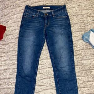 Levi Strauss 710 Super Skinny Jeans